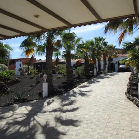 Finca Miguel * Parque Holandes